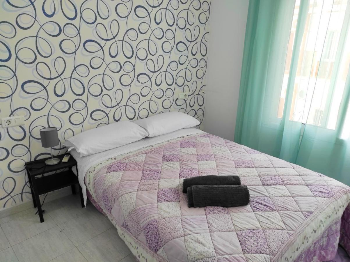 Apartamentos Centro Historico มาลากา ภายนอก รูปภาพ